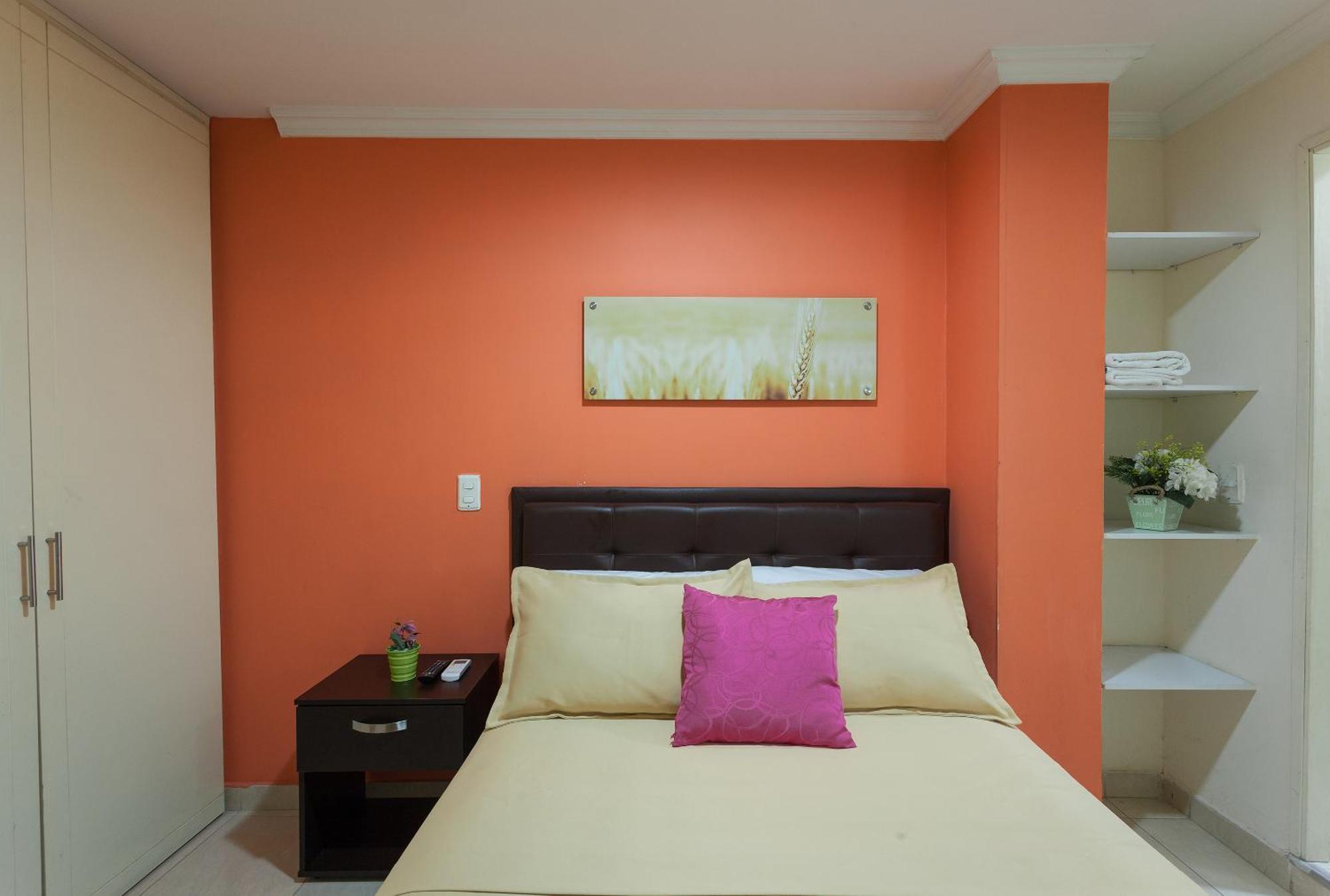 Apartamentos Laureles De La 70 Medellín Buitenkant foto