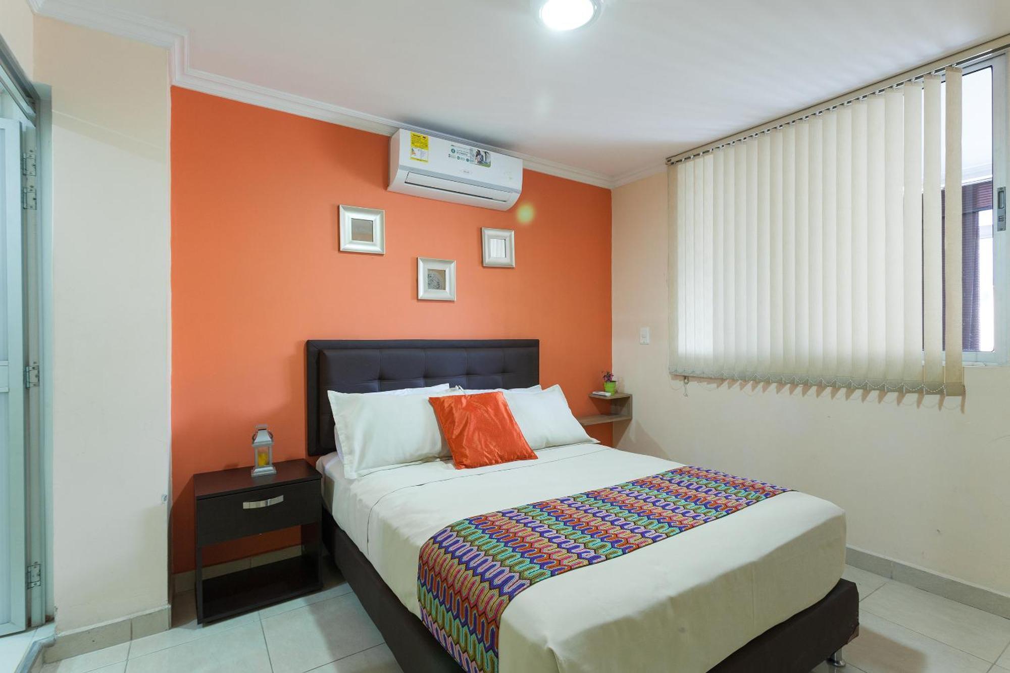 Apartamentos Laureles De La 70 Medellín Buitenkant foto