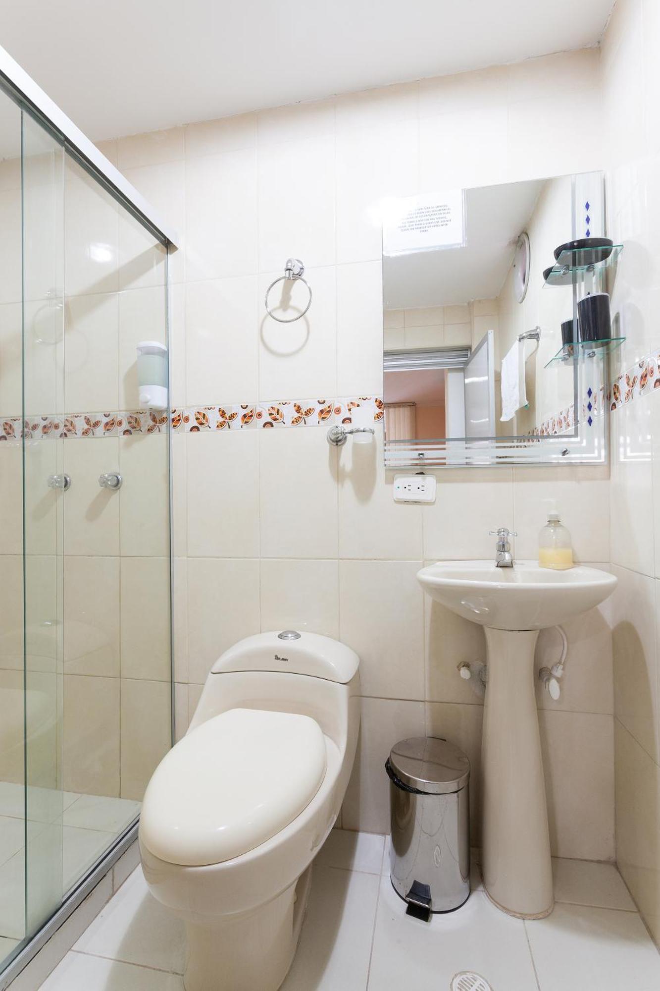 Apartamentos Laureles De La 70 Medellín Buitenkant foto